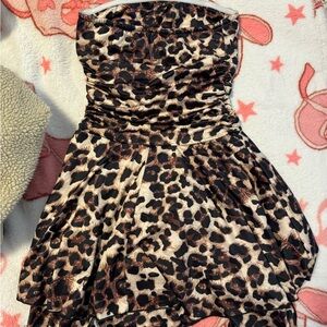 SHEIN Strapless Leopard Print Dress